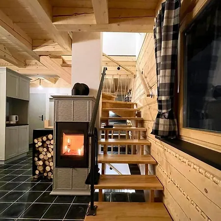 Roubenka Pod Lysou - Malenovice Apartment